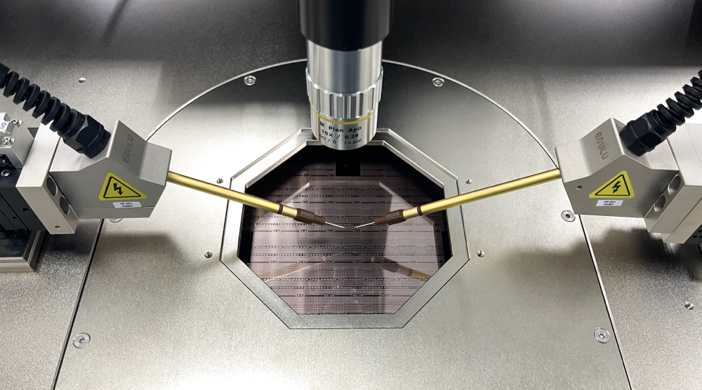 ABUIABAEGAAgy5CXnAYo1NXygAEw6Ac4rAQ